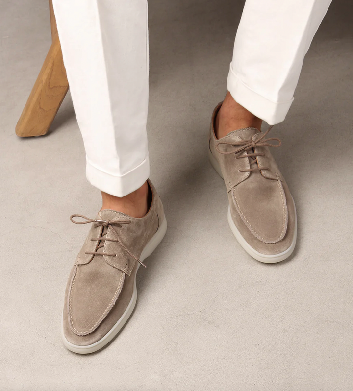 Men’s Loafers with Lace Closure and Contrast Sole