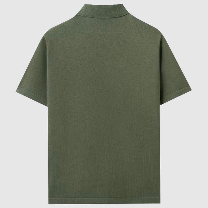 Men’s Shirt with Pointed Collar and Short Sleeve