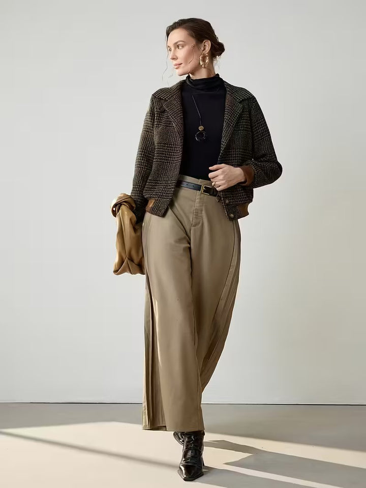 Women’s Plaid Jacket with Collar