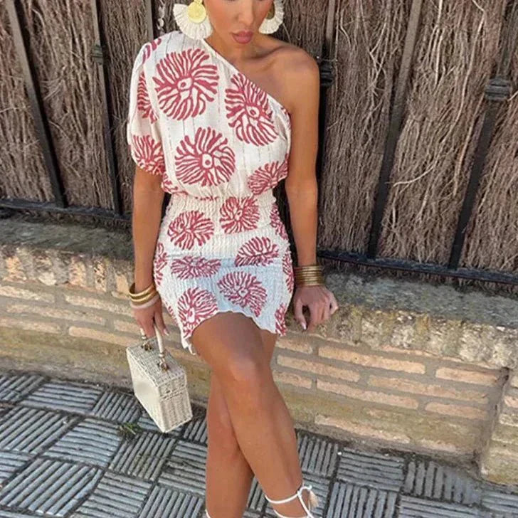 Women’s Dress with One-Shoulder Neckline and Elastic Waist