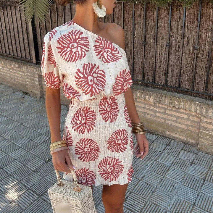 Women’s Dress with One-Shoulder Neckline and Elastic Waist