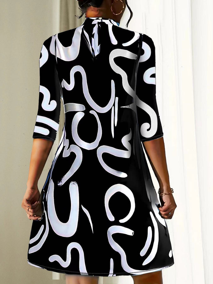 Women’s Dress with Round Neck and Knee-Length Hem