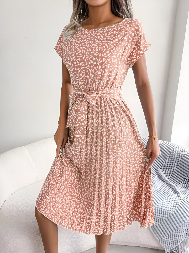Women’s Dress with Round Neckline and Waist Tie