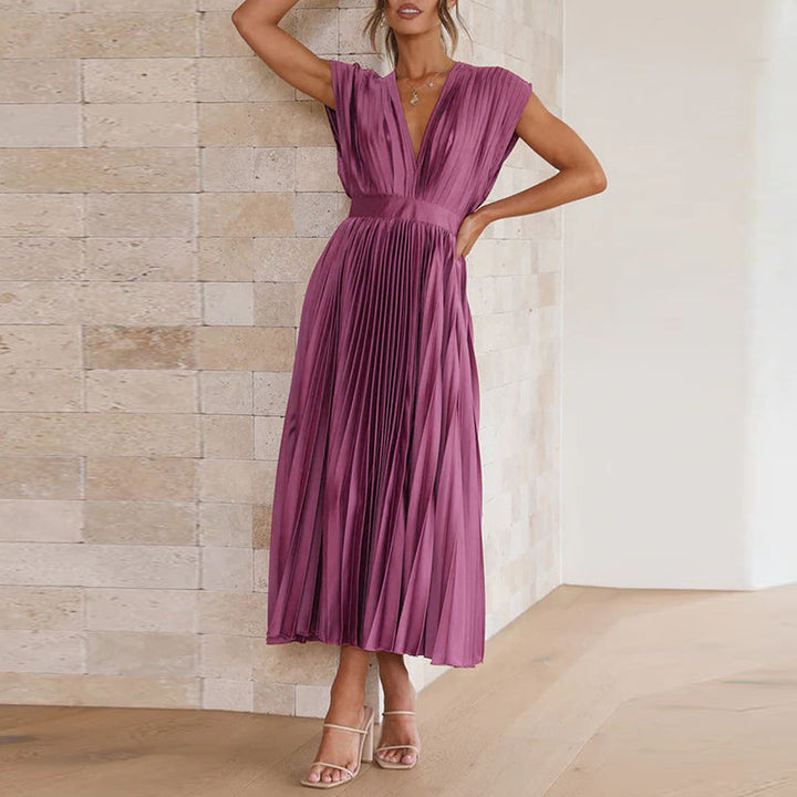 Women’s Dress with V-Neck and Sleeveless Design