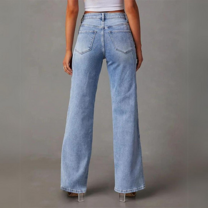 Women’s Jeans with Button Closure and Back Pockets