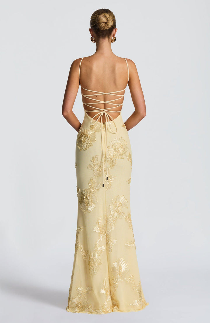 Women’s Maxi Dress with Spaghetti Straps and Sweetheart Neckline
