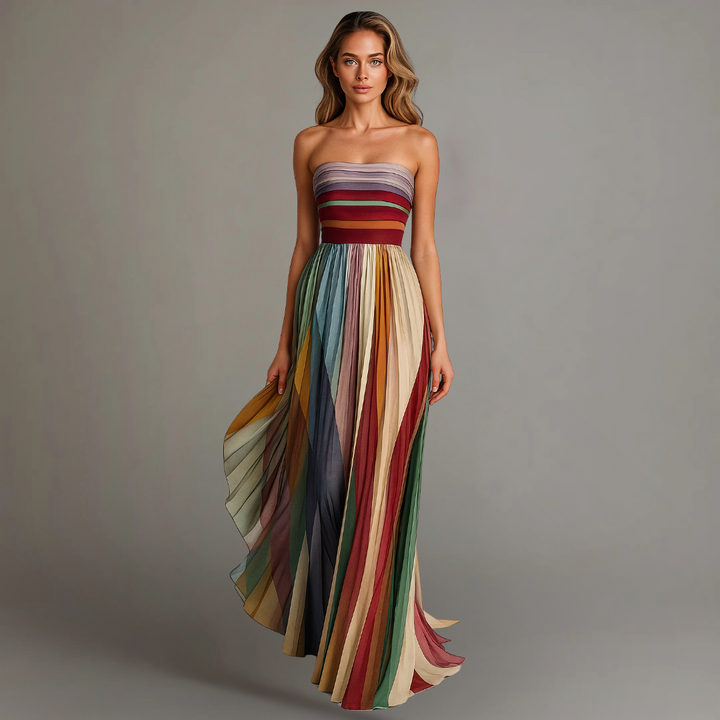 Women’s Maxi Dress with Strapless Neckline and Pleated Skirt