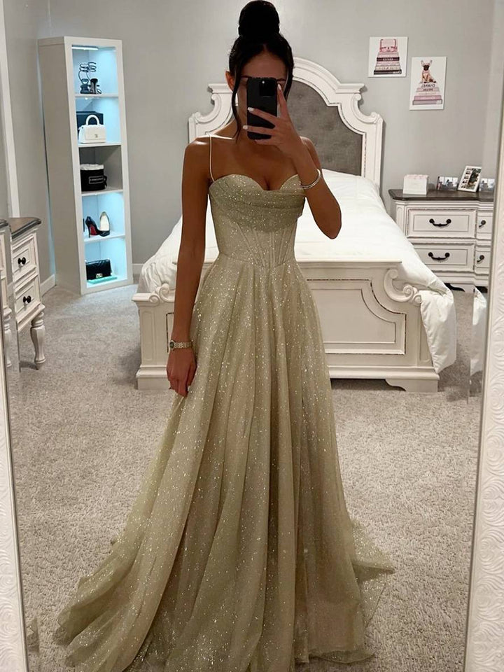 Women’s Maxi Dress with Sweetheart Neckline and Spaghetti Straps
