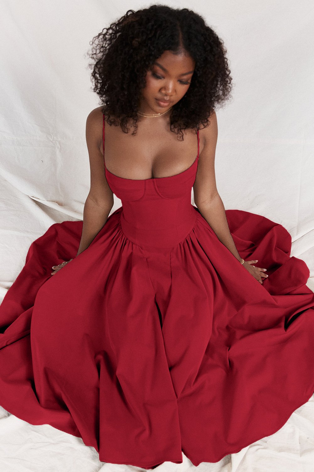 Women’s Midi Dress with Shoulder Straps and Side Pockets