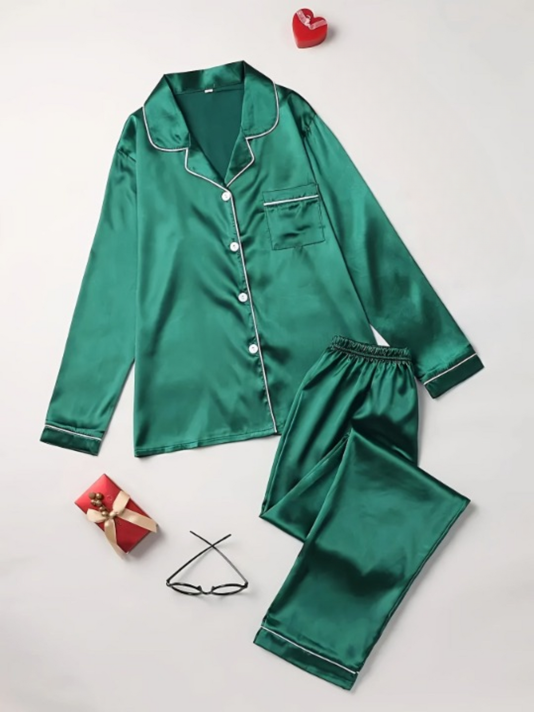 Women’s Pajama Set with Button-Up Top and Relaxed Pants