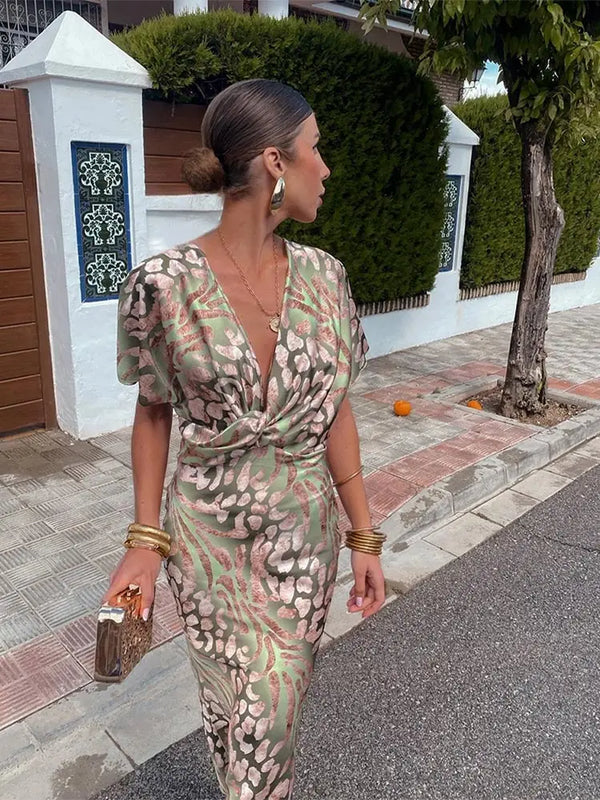 Women’s Wrap Dress with V-Neckline and Short Sleeves